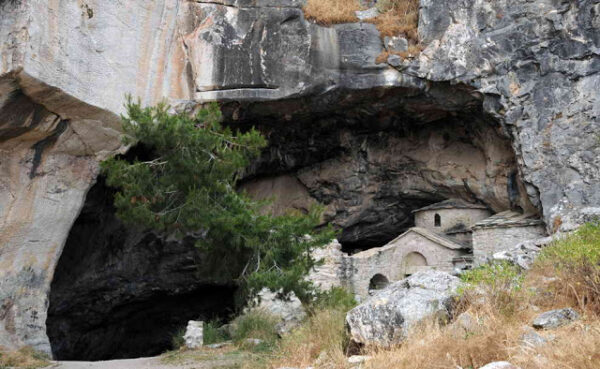 Davelis cave Mount Penteli Athens Greece